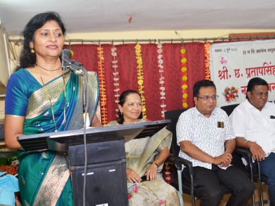 सौ. सुनीताराजे पवार आपले मनोगत व्यक्त करताना 